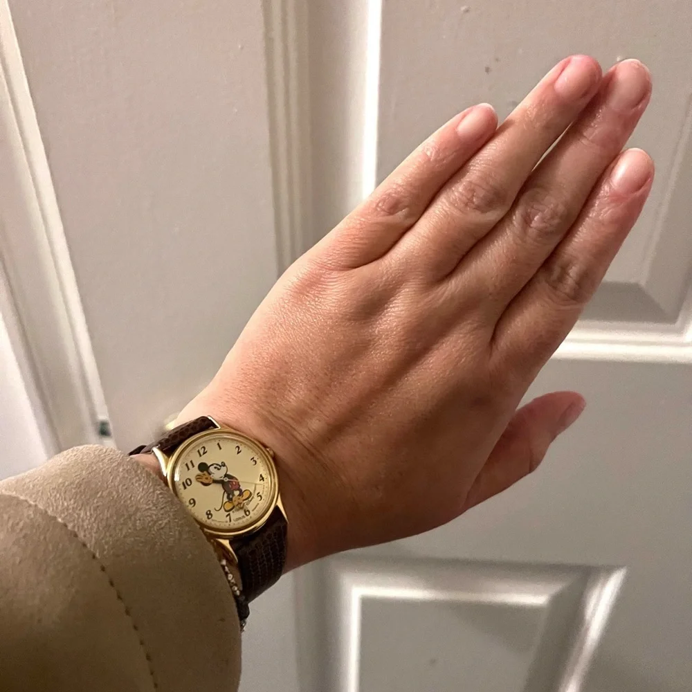 VINTAGE MICKEY MOUSE LORUS SEIKO 80’